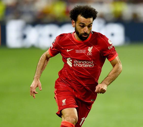 爱游戏官网-萨拉赫连续十五场比赛得分超过刷新纪录，巴塞罗那不断突破！赢得满堂喝彩-爱游戏官网