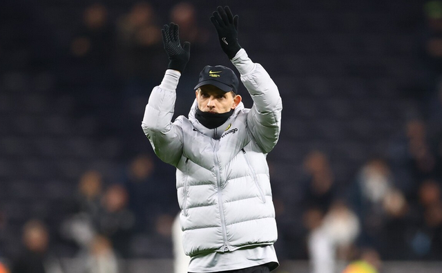 包含加时末段夏洛特黄蜂备战足总杯；回应争议细节曝光；态度坚定；控场能力受关注的词条