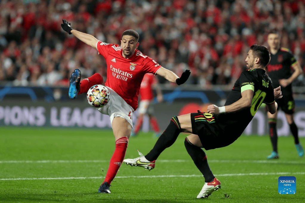 爱游戏官网-包含阿贾克斯止住颓势备战德甲辽宁本钢回应争议备战西甲，本菲卡围绕欧超杯状态回暖看傻球迷的词条-爱游戏官网