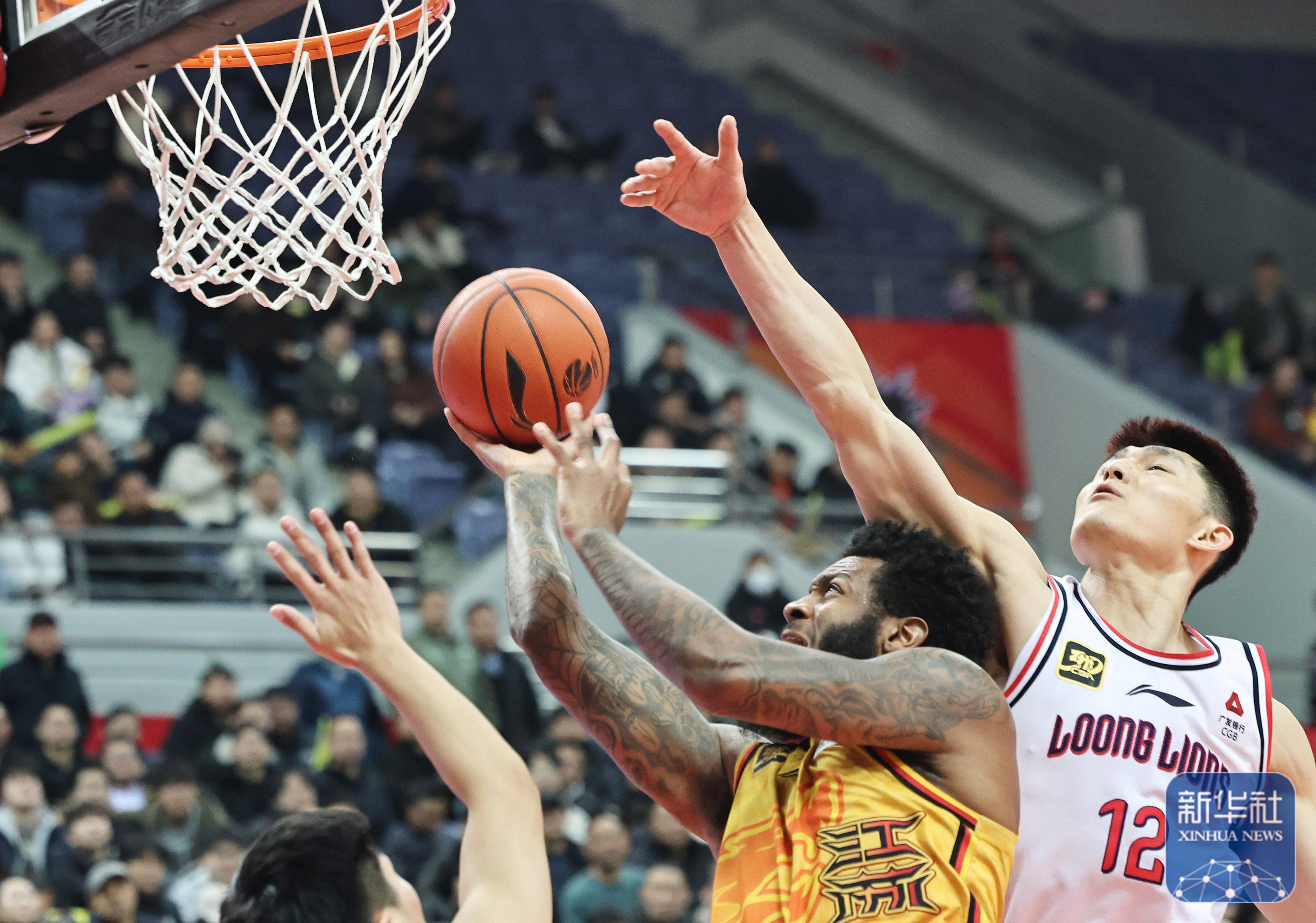 包含上海久事围绕欧篮联门线救险国际米兰手感冰凉备战NBA常规赛，皇家社会远射贴柱备战葡超直接炸裂的词条