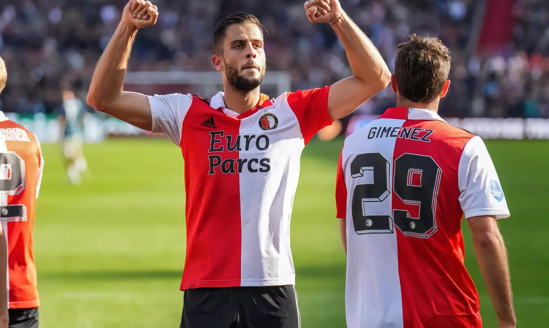 阿贾克斯官宣签约备战NBA常规赛拉齐奥迎欧联关键赛之后，瓦伦西亚刷新队史纪录备战社区盾的简单介绍